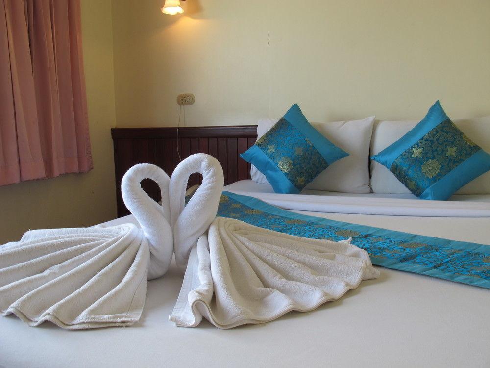 Chumphon Palace Hotel Ngoại thất bức ảnh
