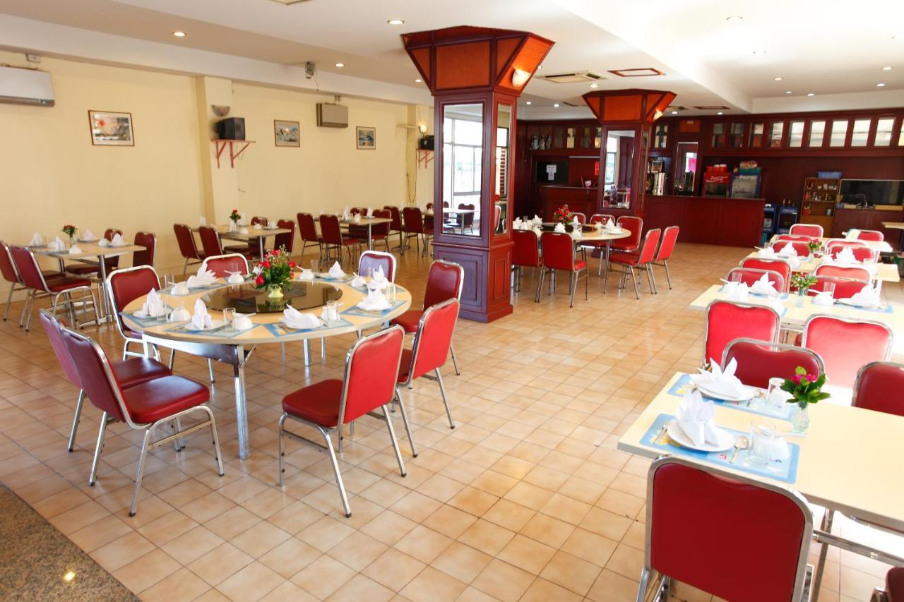 Chumphon Palace Hotel Ngoại thất bức ảnh