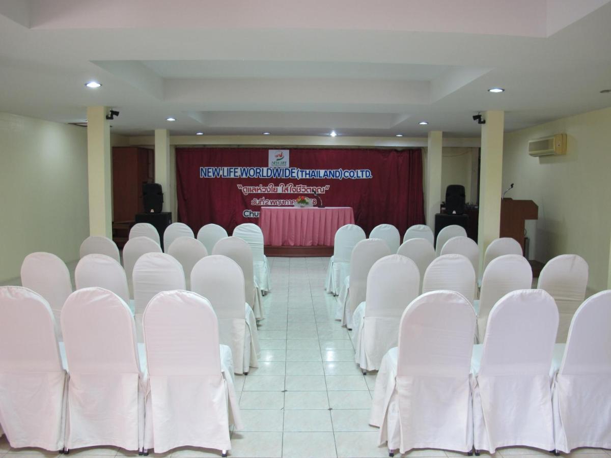 Chumphon Palace Hotel Ngoại thất bức ảnh